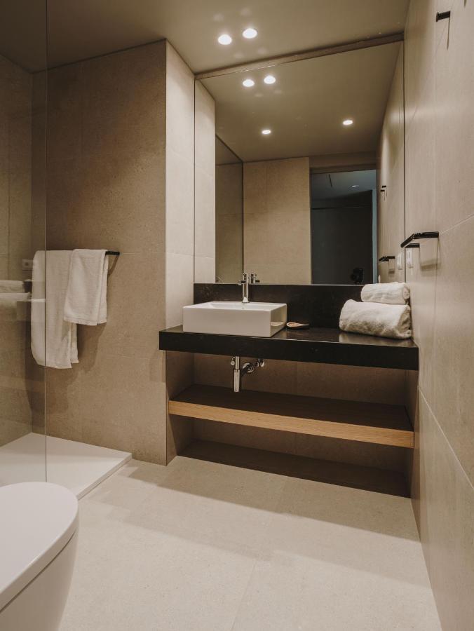 Hotel Llane Petit กาดาเกส ภายนอก รูปภาพ