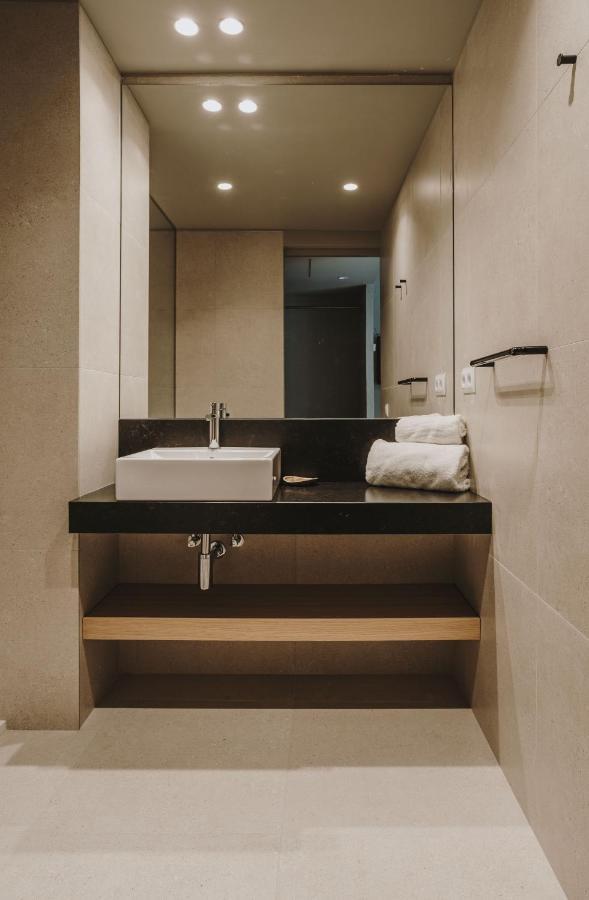 Hotel Llane Petit กาดาเกส ภายนอก รูปภาพ